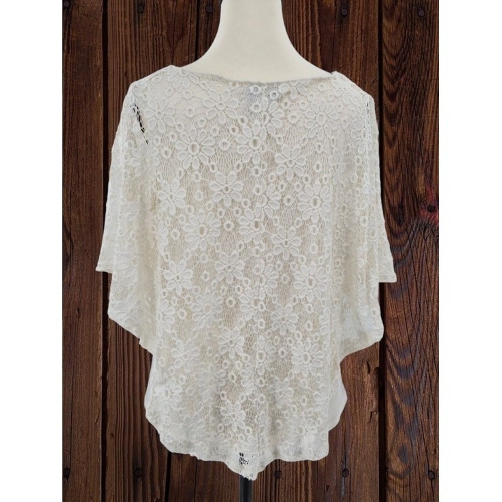 Womens Ivory Floral Lace Overlay Lined Poncho Blouse L Dolman Sleeve Cottagecore - Picture 4 of 11